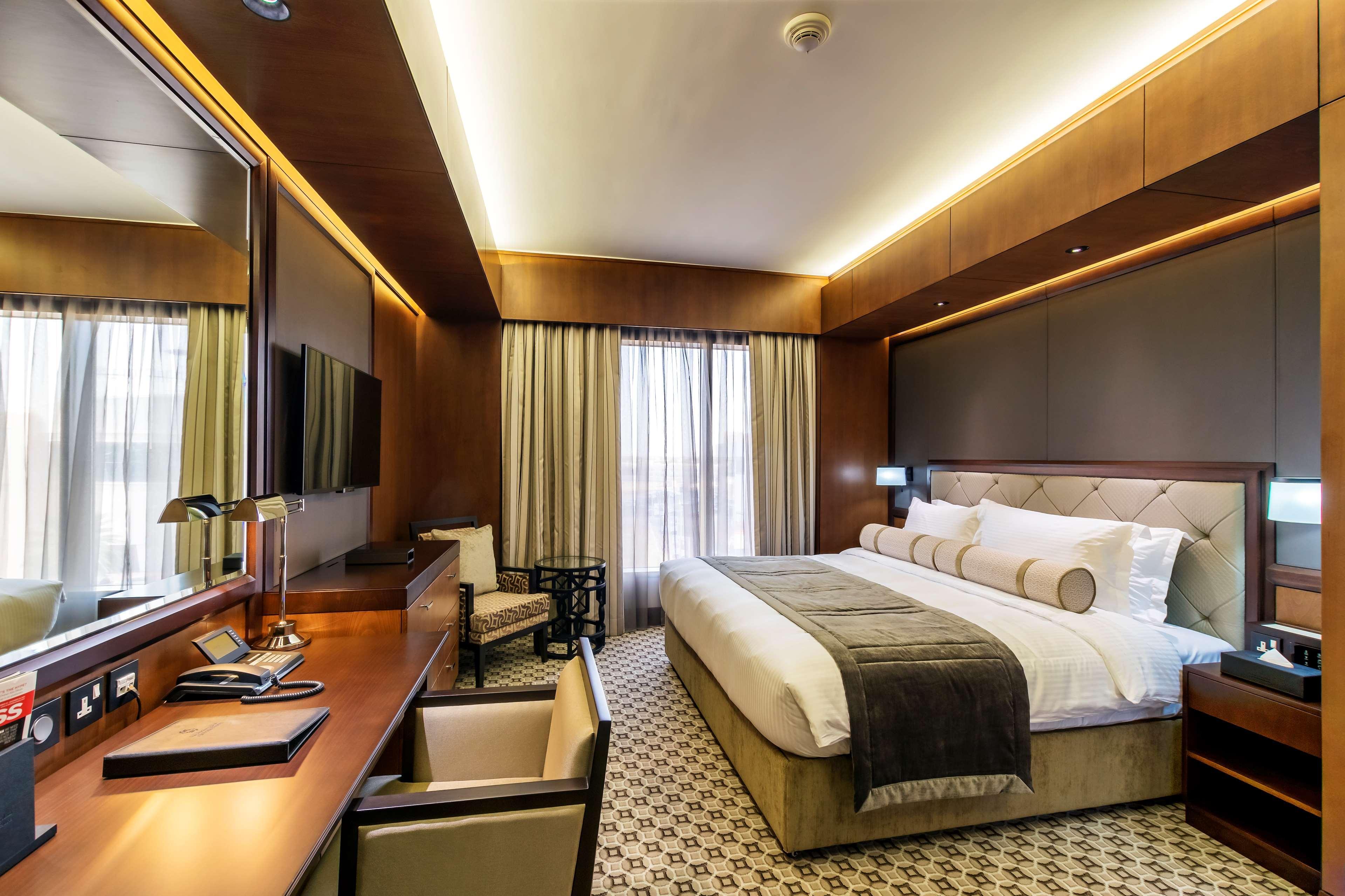Ayla Grand Hotel Al Ain Exterior photo